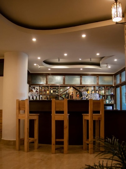 Hotel Lake View Inn Shillong Side Image 2