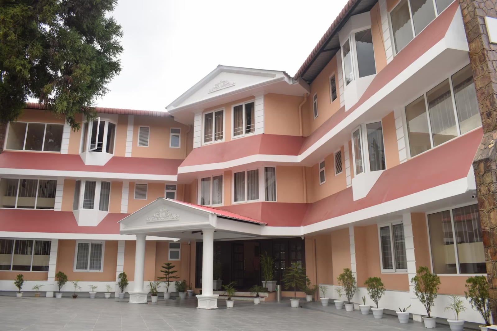 Hotel Nirvana Orchid Shillong