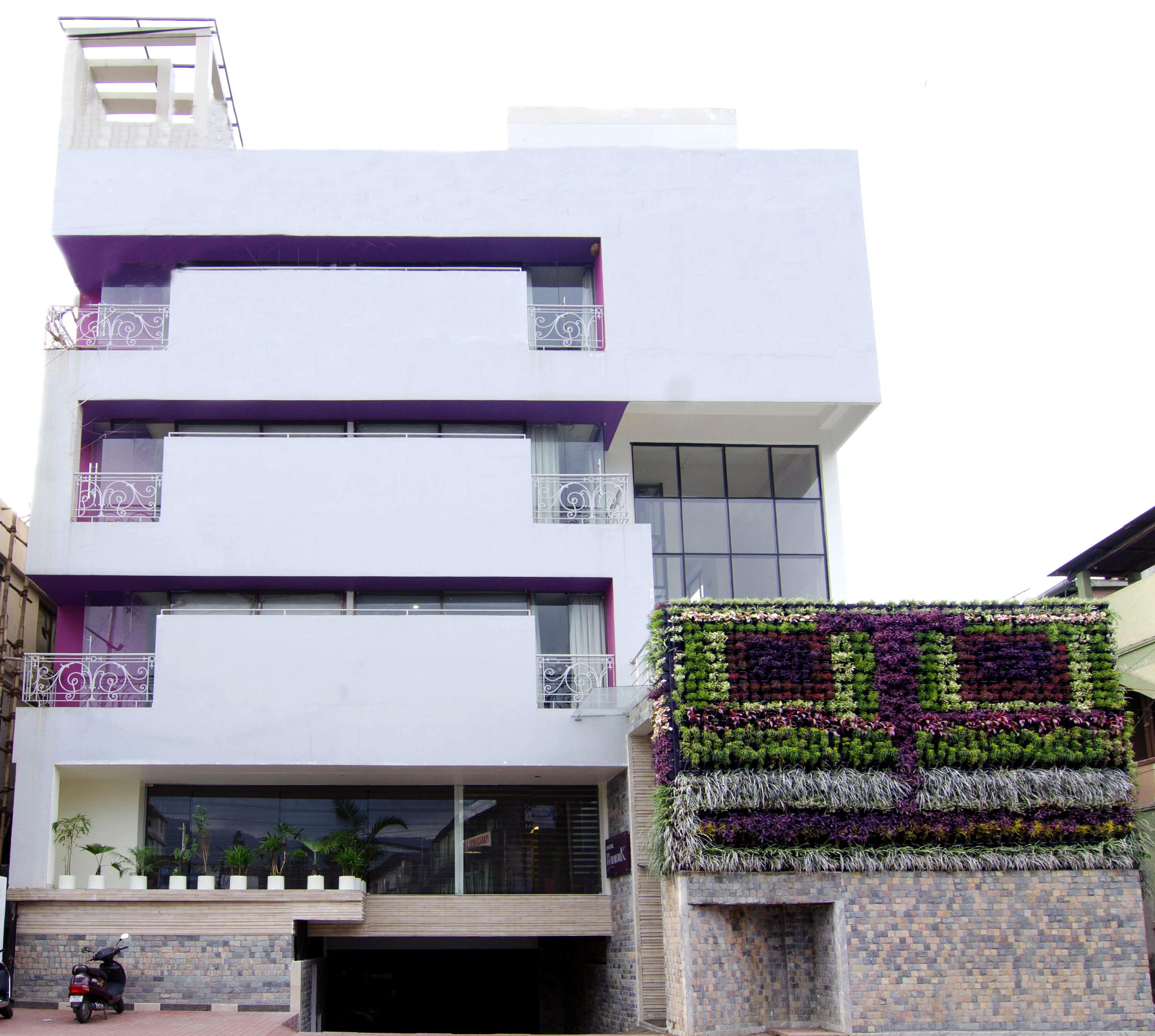 Poinisuk Hotel Shillong